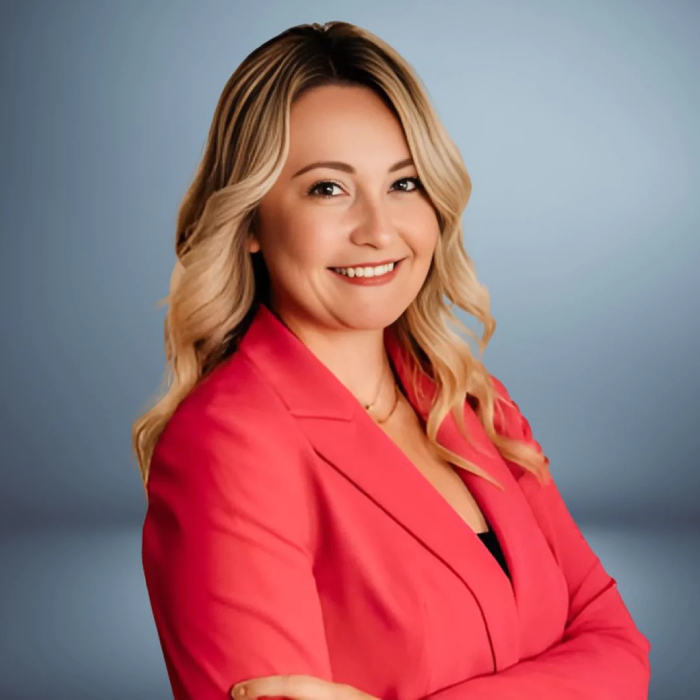 Holley Compton
