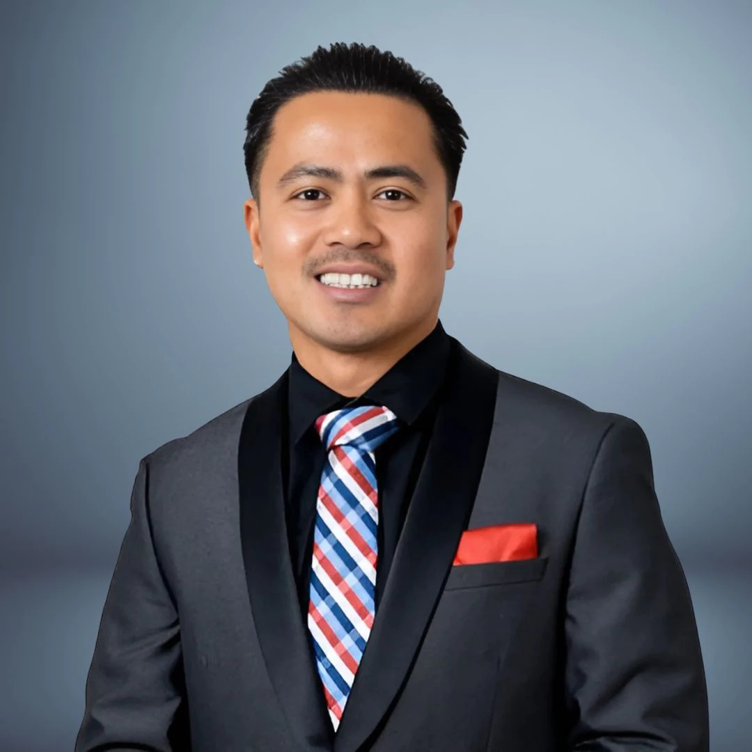 Ron Umali, photo from Full Realty Services, Inc.